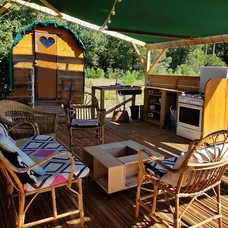 La Tiny-house Et La Roulotte Des Sables * Le Porge